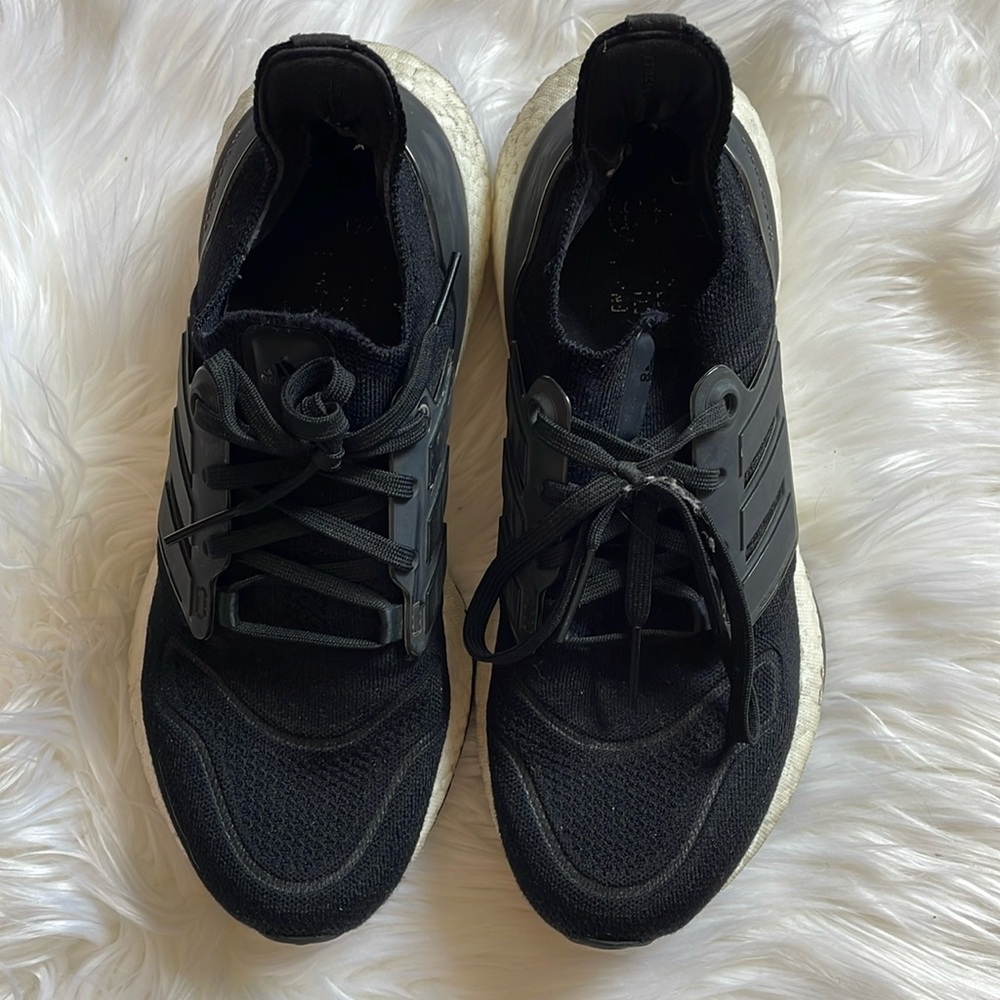 Adidas ultra boost 22